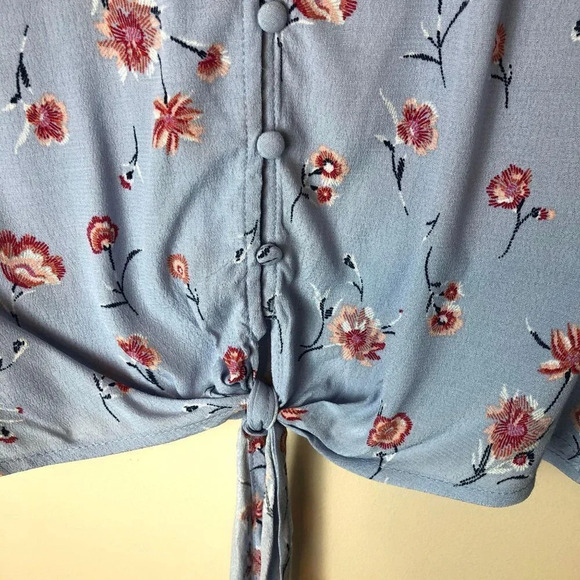 Alya | Blue Floral Printed Button Up Tie Blouse - Picture 2 of 5